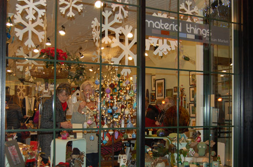 2022 Ladies Nite Out on the Woodstock Square photo 2