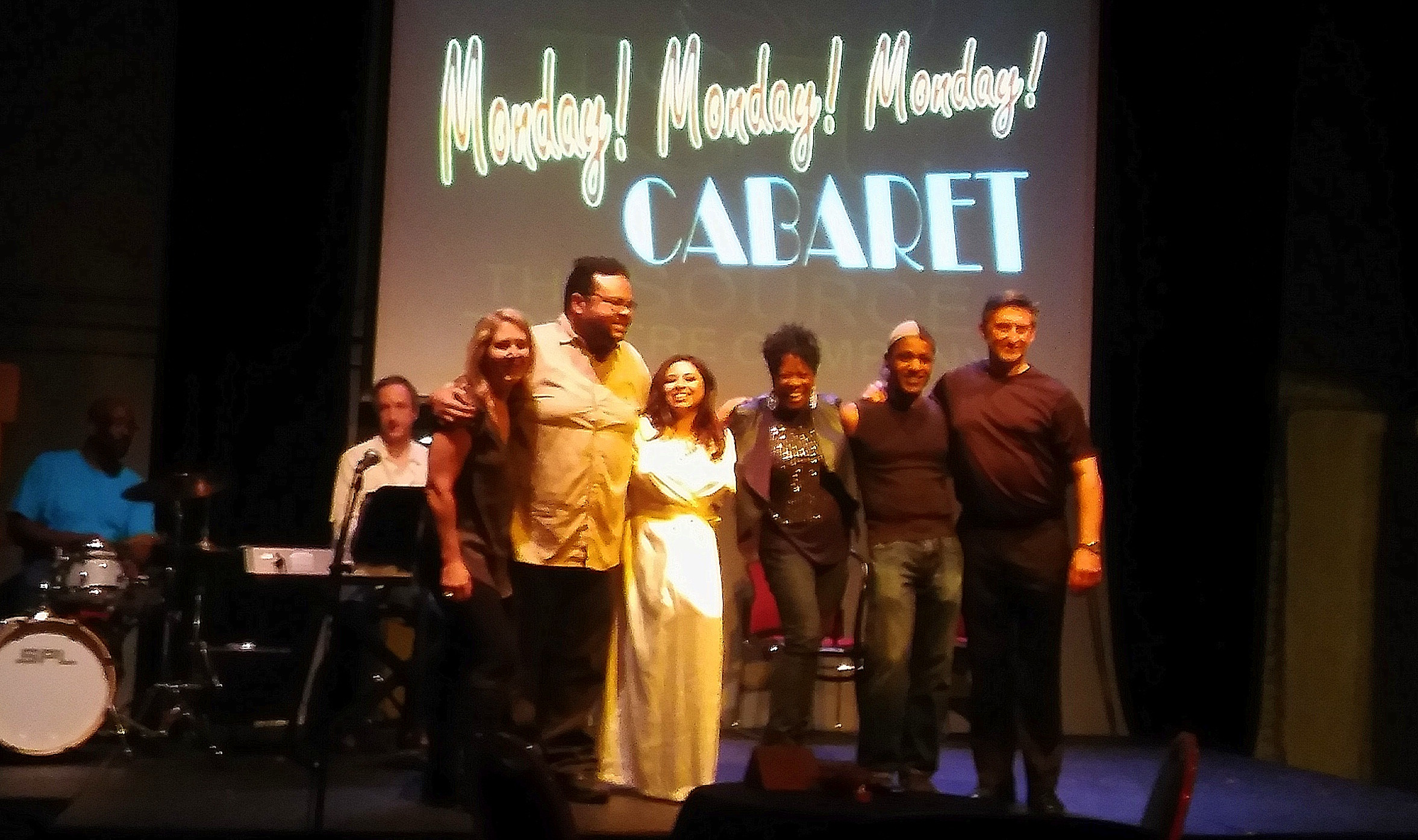 Monday! Monday! Monday! Cabaret photo 2